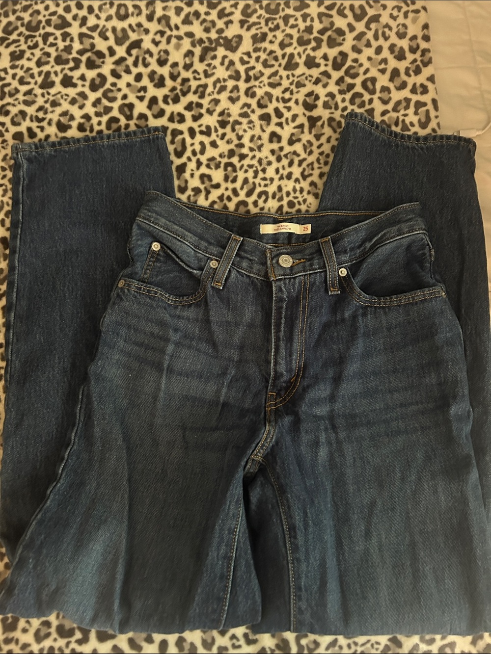Levi’s ‘94 Baggy Dark Blue Jeans